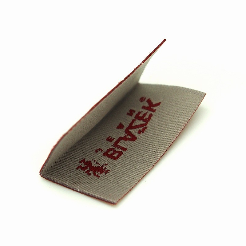 怎么控制织唛布标的品质?